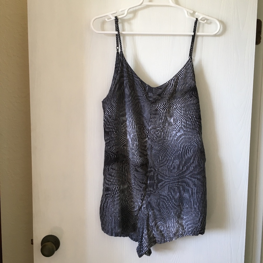 Hurley black and white romper. Size S.